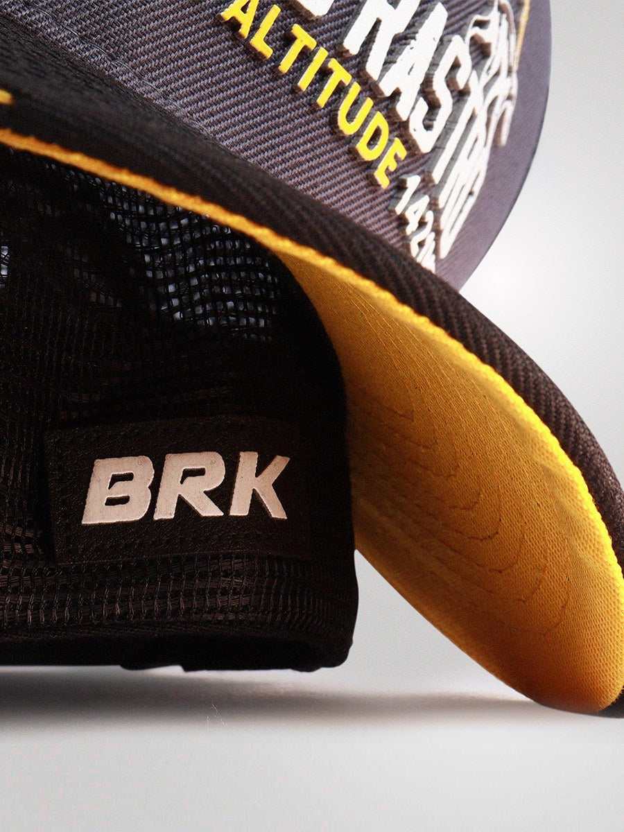 Boné Trucker Brk Motors Rio do Rastro Cinza e Amarelo