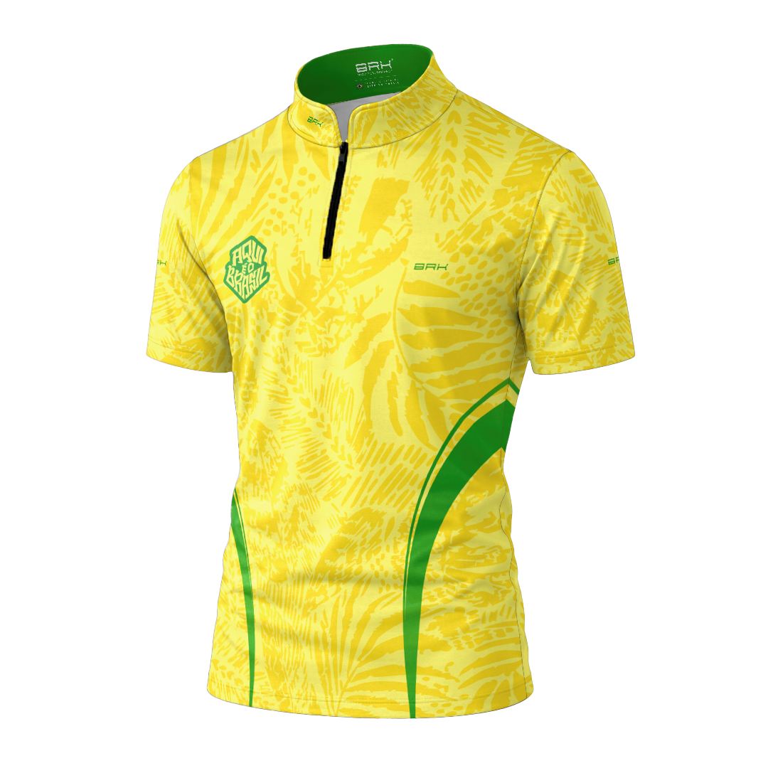 Camiseta Brk Aqui é o Brasil Folhagem Tropical Amarela com Proteção UV50