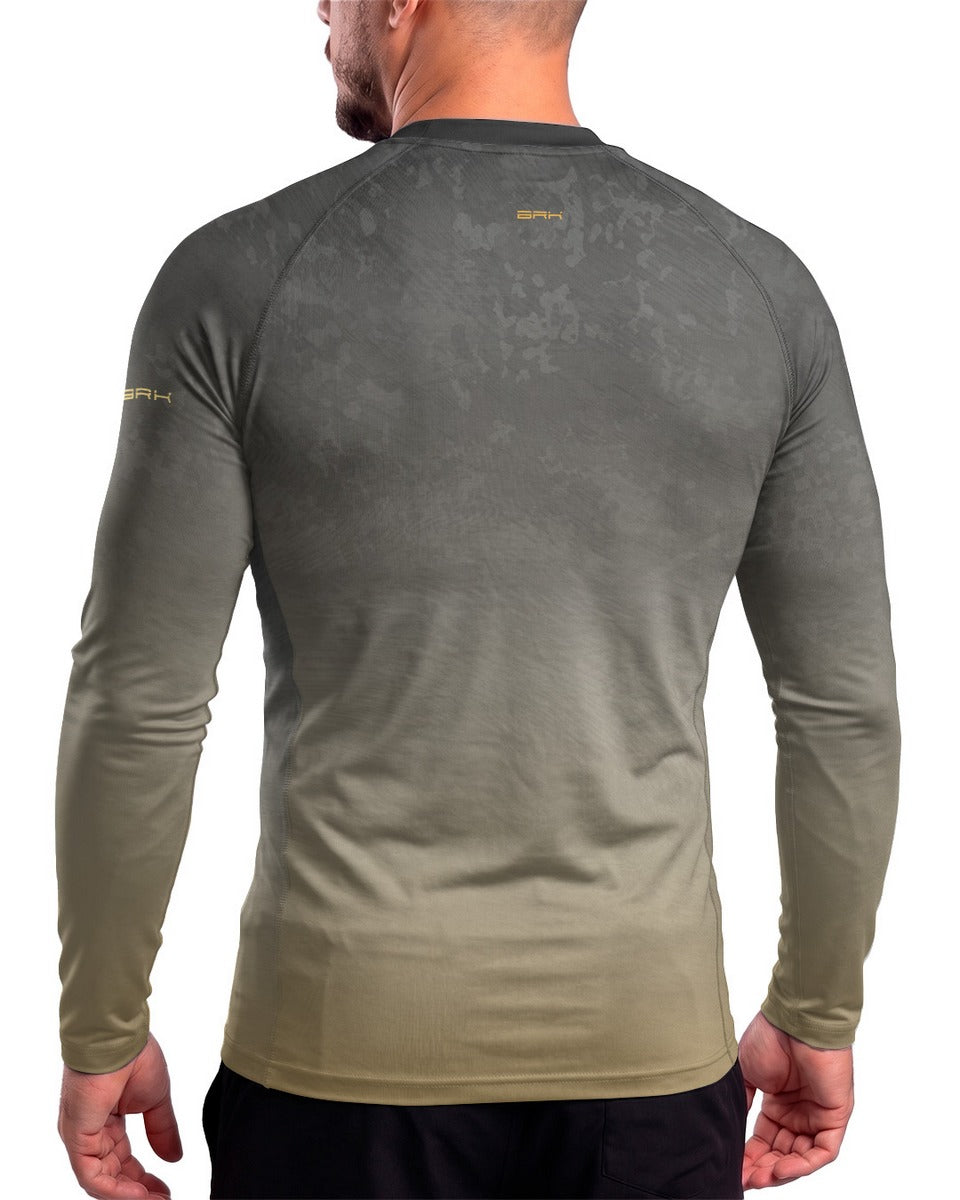 Camisa UV50 Segunda Pele Brk Custom Hunter Minimalista Dourado e Cinza com UV50+