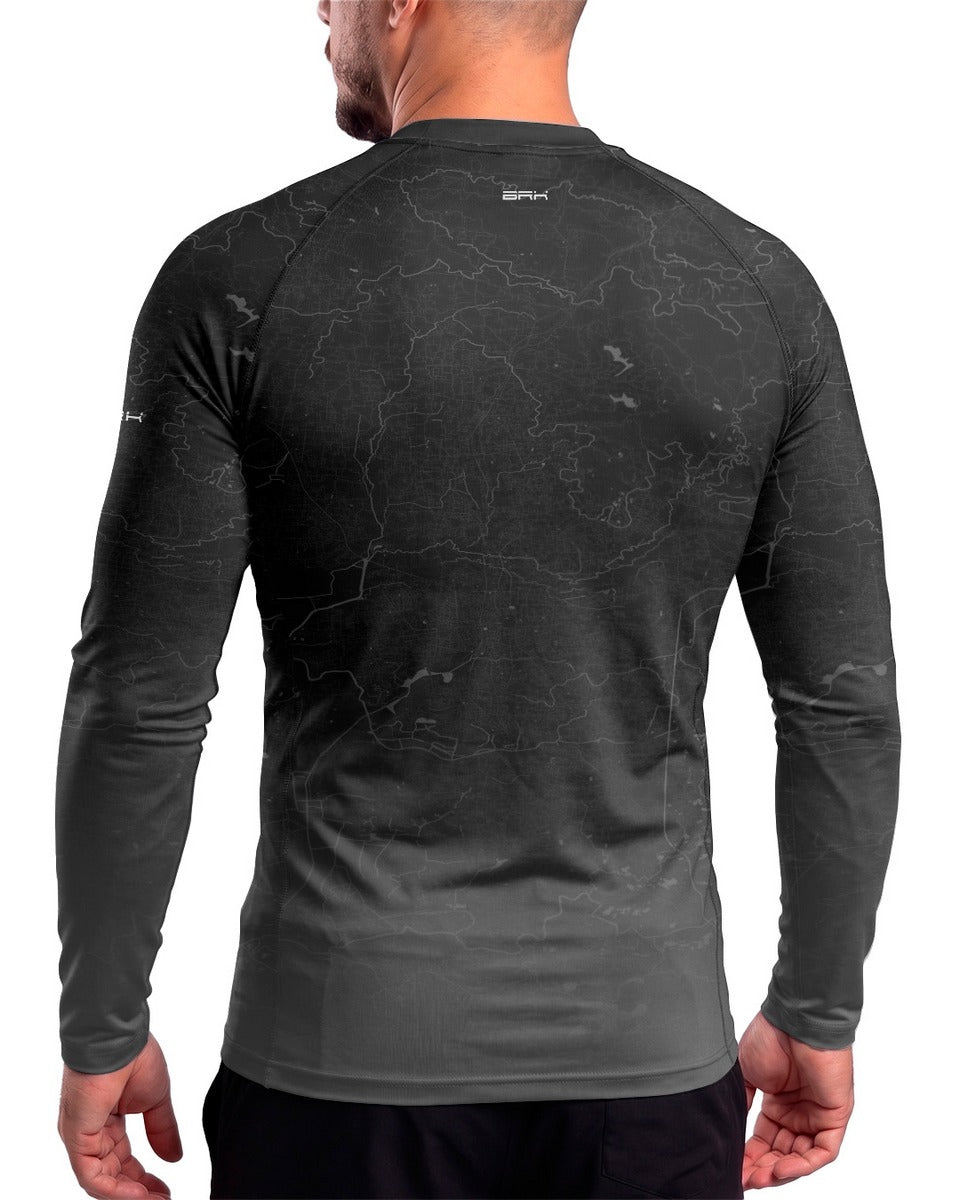 Camisa UV50 Segunda Pele Brk Custom Fat Boy Preto e Cinza Clean com UV50+