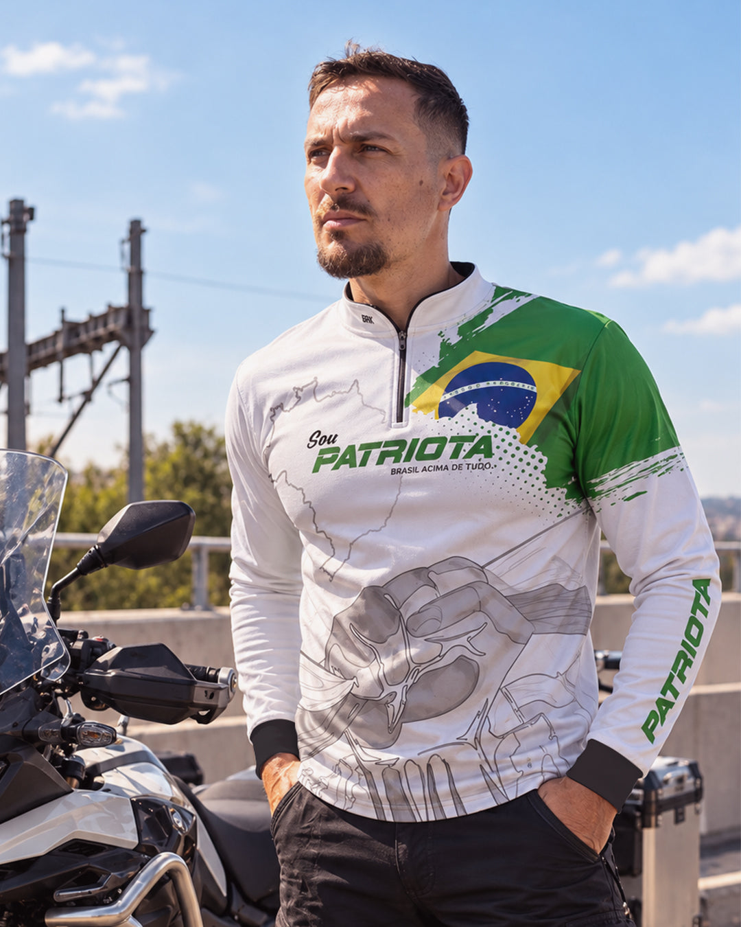 Camisa Básica Patriota Bandeira do Brasil Branca com Proteção UV50
