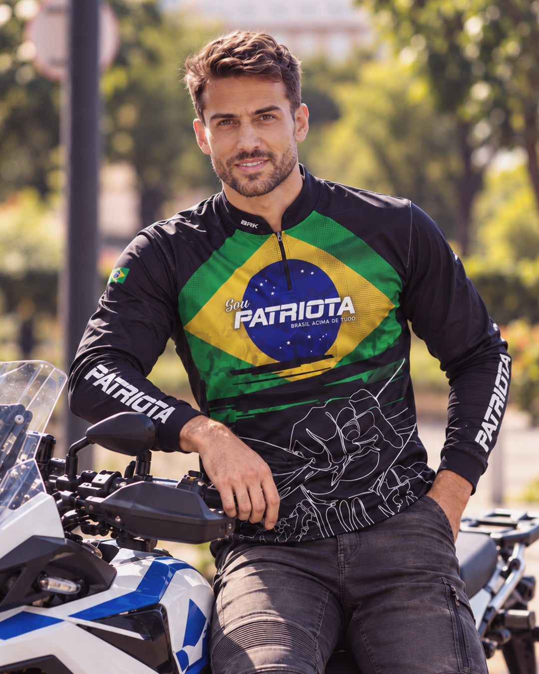Camisa Básica Patriota Preta Bandeira do Brasil com Proteção UV50+