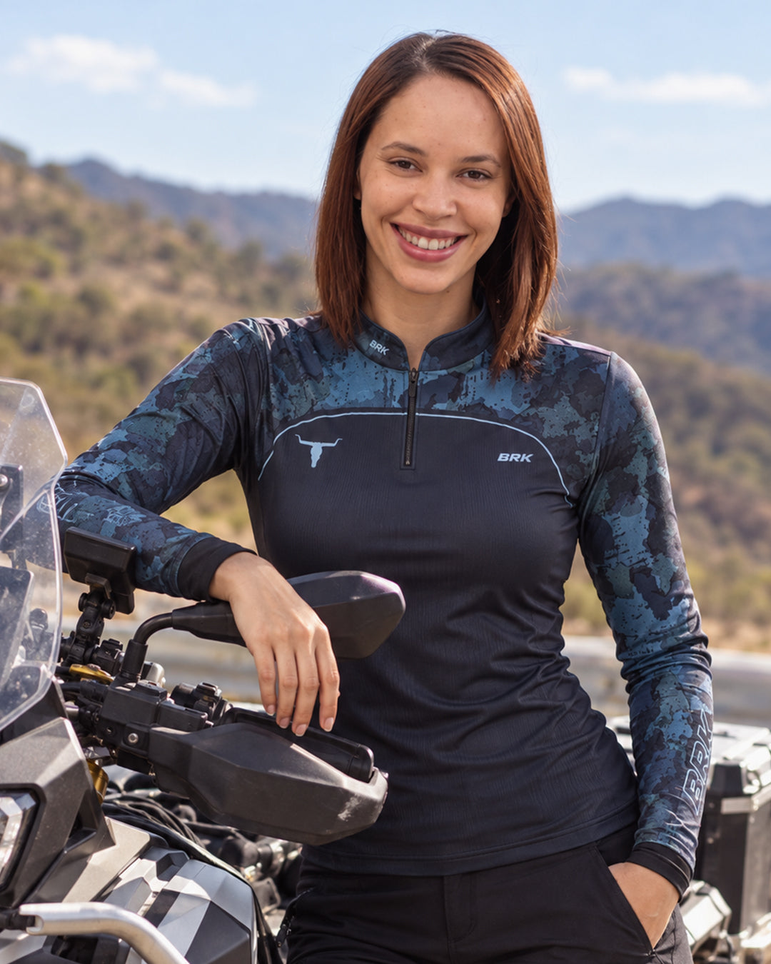 Camisa Feminina Camuflado Long Horn Brasil Azul com Proteção Solar UV50+